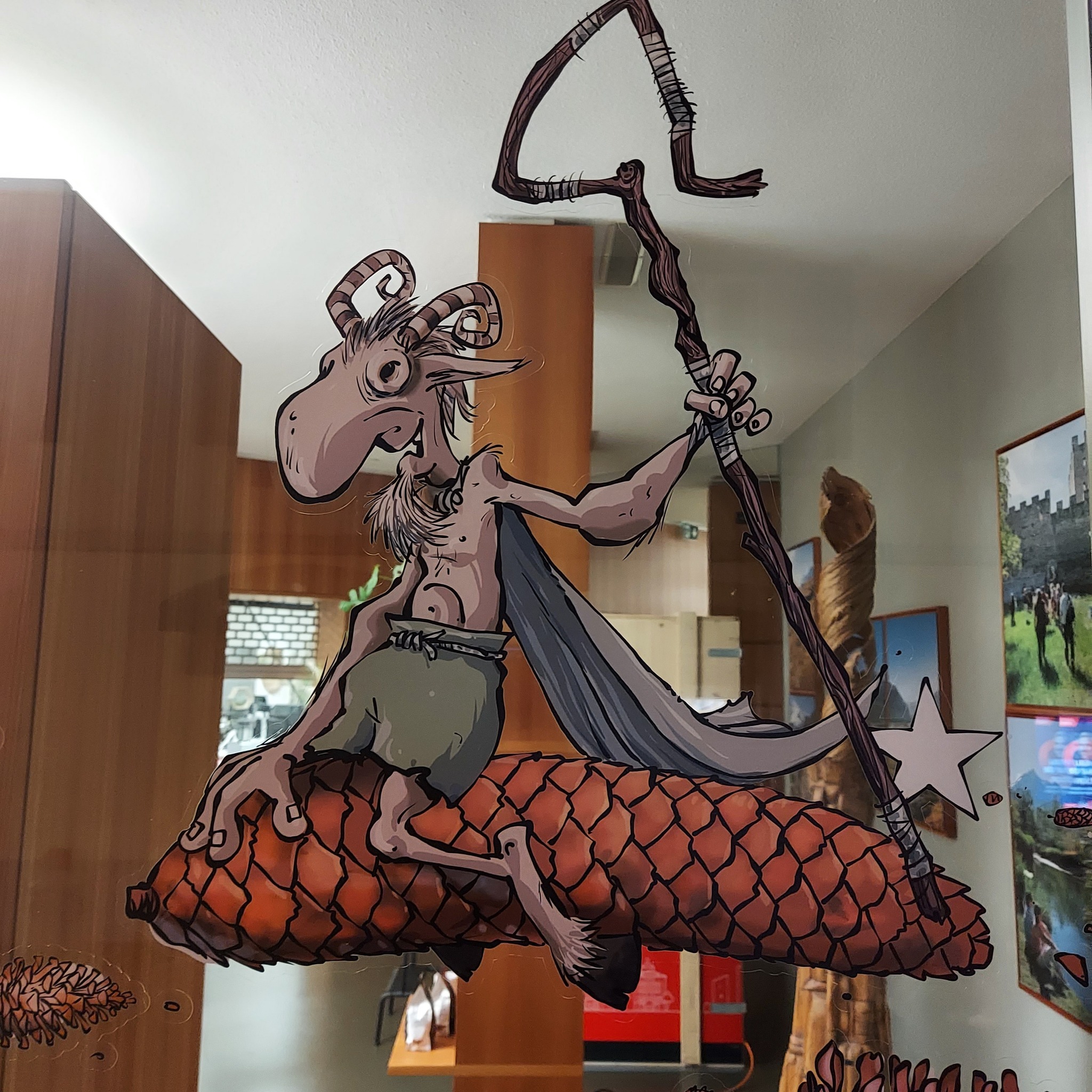 petit peuple vitrine 3.jpg, avr. 2026