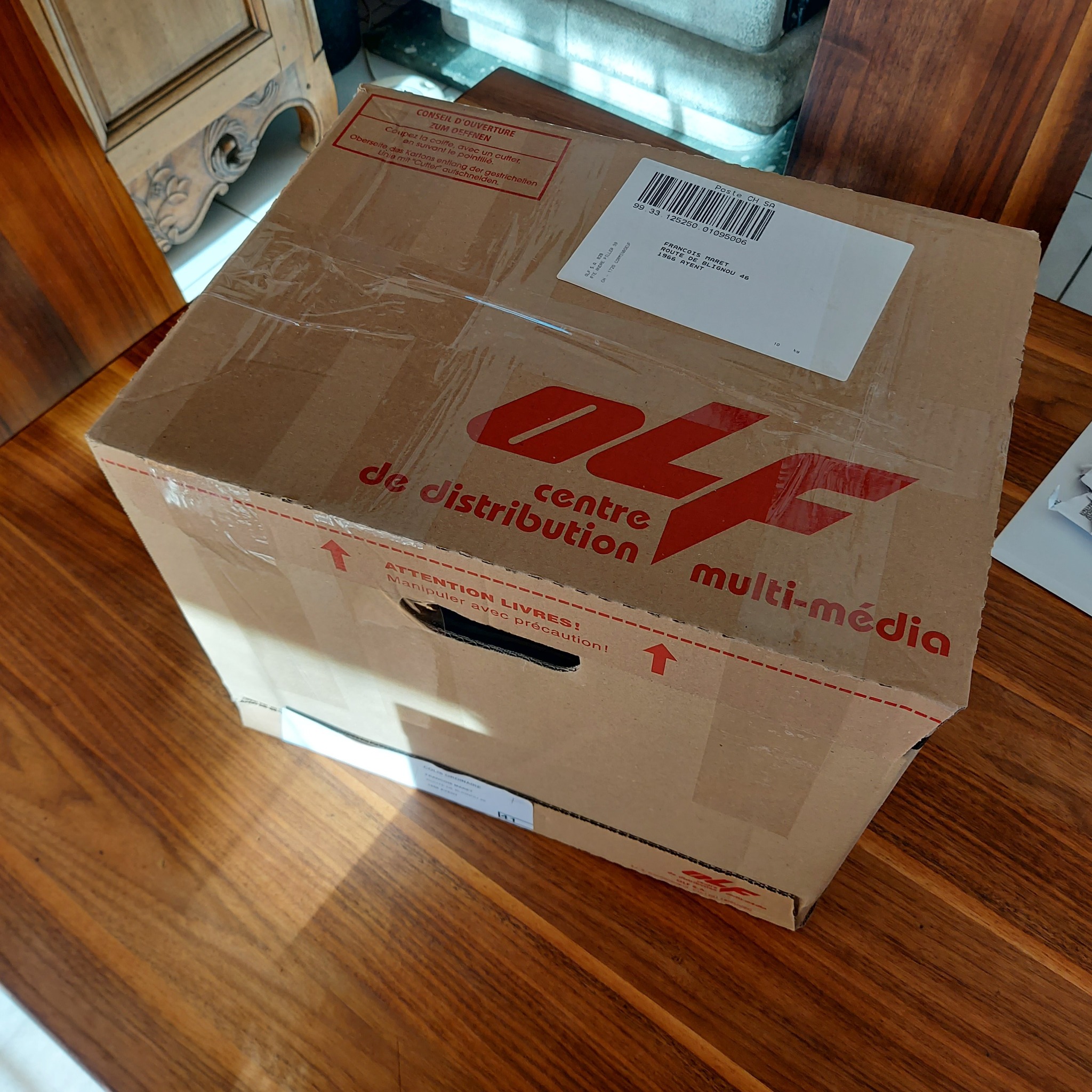 olovia carton 1.jpg, avr. 2026