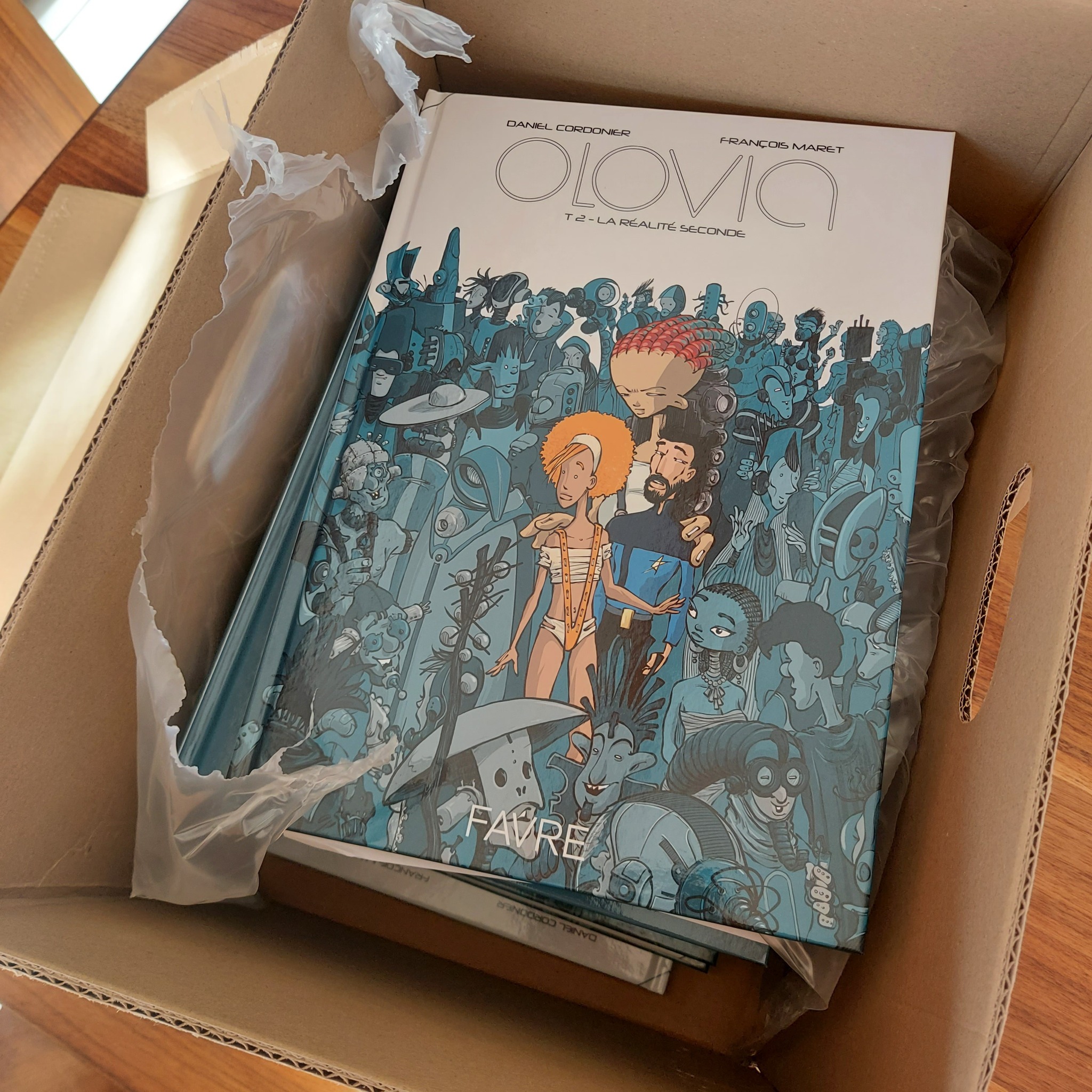 olovia carton 3.jpg, avr. 2026